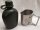 NL Holländische Feldflaschen Set - ca. 0,8 Liter - Kunststoff - inkl. Metall Becher mit Klappgriffen - DPM Bezug - Original Militär