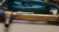 Dänische Handwasserpumpe - Eimerspritze mit Schlauch - Feuerwehrspritze - Original Militär
