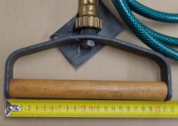 Dänische Handwasserpumpe - Eimerspritze mit Schlauch - Feuerwehrspritze - Original Militär