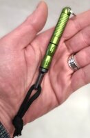 Feuerstarter "Compact" mit Zündstein und Schaber - oliv - Magnesium - sehr kompakt - Packmaß: 6 mm x 10 cm