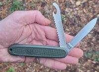 Taschenmesser - MFH Bundeswehr - Bundesadler - Messerklinge mit Glattschliff - Säge - doppelt gezahnt mit Feile