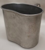 NL Holländische Feldflaschen Set - ca. 0,8 Liter - Kunststoff - inkl. Metall Becher mit Klappgriffen - NL Tarn - Original Militär