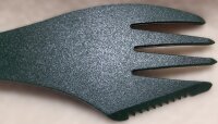Schwedischer Göffel - Light my Fire® - Halb Gabel Halb Löffel mit Messer - Oliv - superleicht - sehr stabil - Original Militär